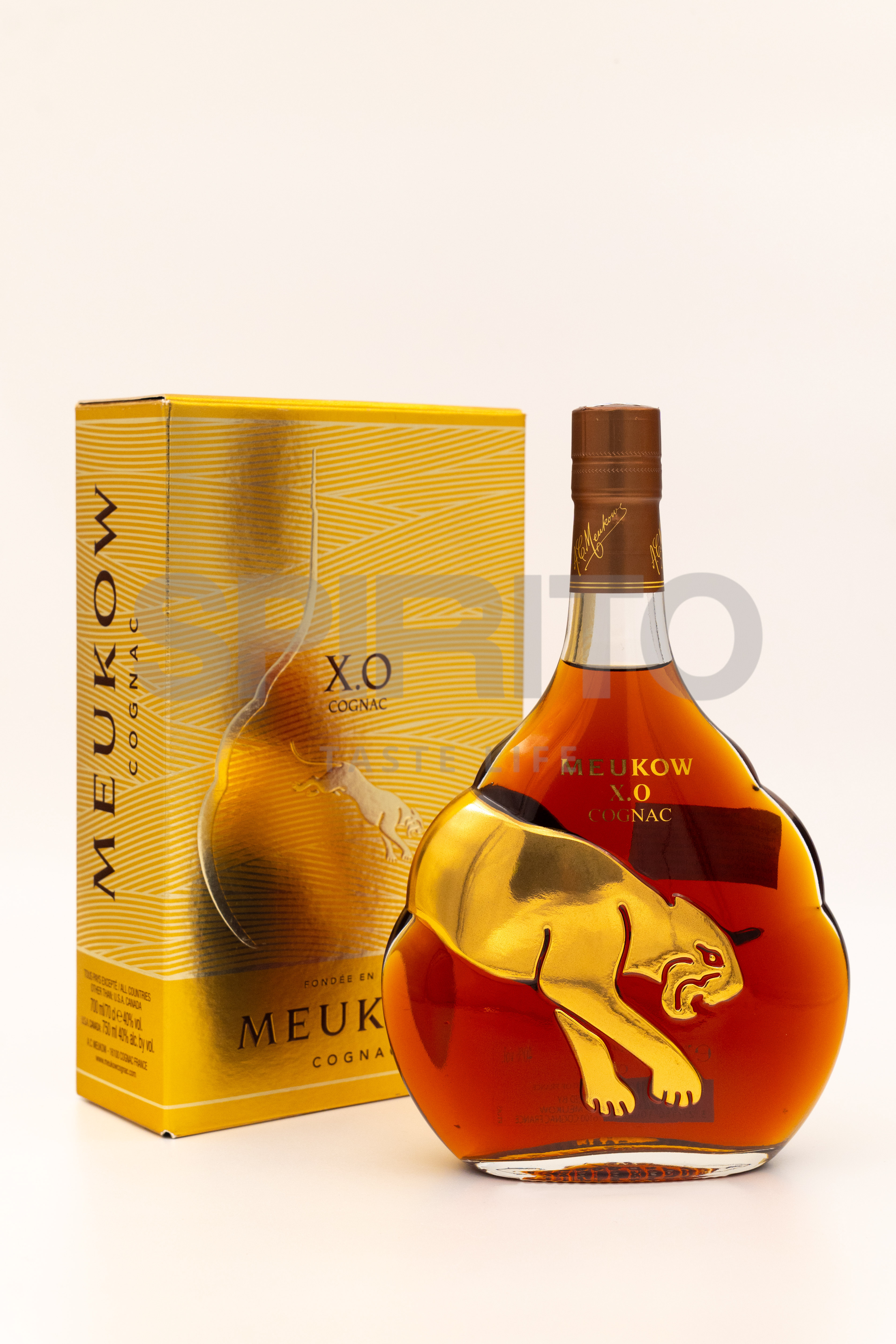 MEUKOW XO 40% ALC 700 ML